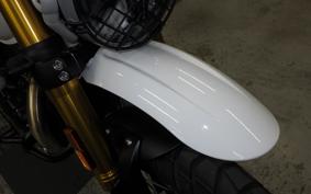 TRIUMPH SCRAMBLER 400XC 2025