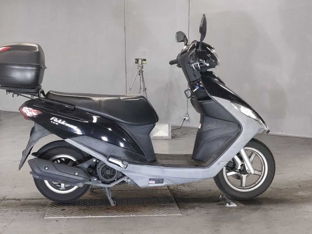 Фото Suzuki ADDRESS V125 с японского аукциона