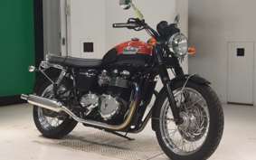 TRIUMPH BONNEVILLE T100 2015