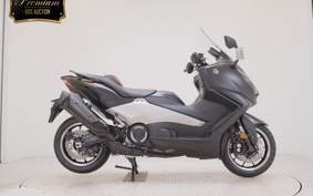 YAMAHA T-MAX 560 T 2026 SJ21J