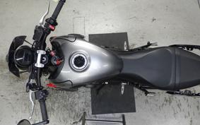 TRIUMPH TRIDENT 660 2023