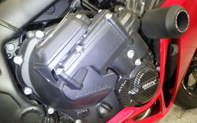 HONDA CBR650R E-Clutch 2025 RH17
