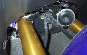 YAMAHA YZF-R1 2013