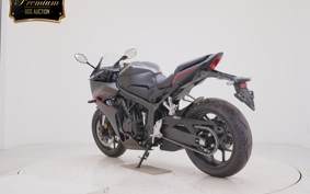 HONDA CB650R E-Clutch 2018 RH17