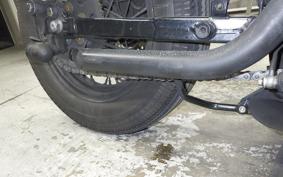 HARLEY XLH883 HUGGER 2013