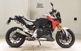 BMW F900R 2021