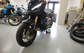 HONDA X-ADV 750 2023 RH10