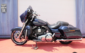 HARLEY  HARLEY FLHX103 2013 KBM