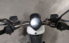 OTHER XEAM NIU U PRO  ..