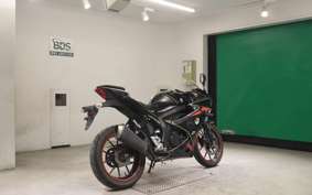 SUZUKI GSX-R125 DL33B