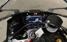 YAMAHA YZF-R7 2023 RM39J