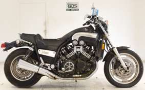 YAMAHA VMAX 1999