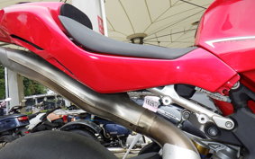 MV AGUSTA F4-RR 2013