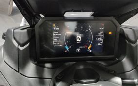 YAMAHA T-MAX 560 2026 SJ21J