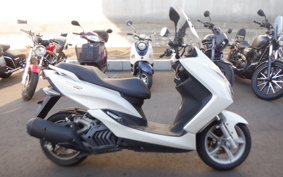 YAMAHA MAJESTYS SG28J