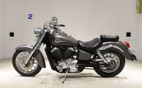 HONDA SHADOW 400 1999 NC34