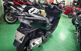 BMW C400GT 2026 0S01