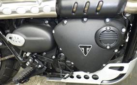 TRIUMPH STREET SCRAMBLER 2021