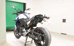 BMW F900R 2023