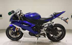 YAMAHA YZF-R6 2010