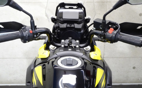 SUZUKI STROM 250 DS11A