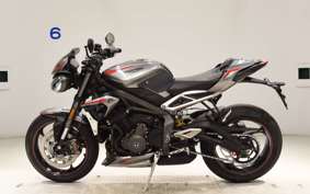 TRIUMPH STREET TRIPLE RS 2021