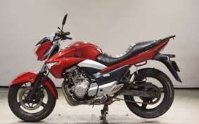 SUZUKI GSR250