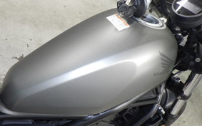 HONDA REBEL 250 MC49
