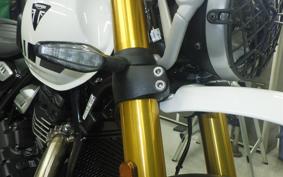 TRIUMPH SCRAMBLER 400XC 2026