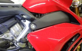 DUCATI PANIGALE V4 R 2019