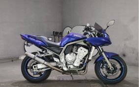 YAMAHA FZS1000 FAZER RN06
