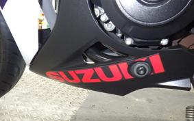 SUZUKI GSX250R