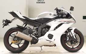 YAMAHA YZF-R6 2019