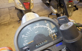 YAMAHA YD125 3NS