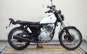 SUZUKI GLASS TRACKER BIG BOY NJ4BA