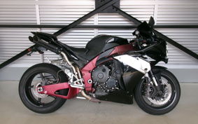YAMAHA YZF-R1 2009 RN24J