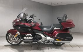 HONDA GL1800 TOUR DCT SC79