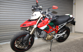 DUCATI  DUCATI  HYPERMOTARD 1100S 2010 ZDMB100AA8B