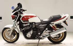 HONDA CB1300SF SUPER FOUR 1998 SC40