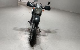 SUZUKI DJEBEL250XC SJ45A