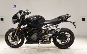 TRIUMPH STREET TRIPLE RS 2018