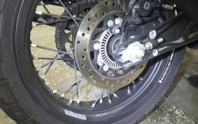 HUSQVARNA SVARTPILEN 401 2023