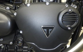 TRIUMPH BONNEVILLE T100 2022