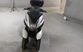 YAMAHA TRICITY 125 SE82J