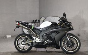 YAMAHA YZF-R1 2006 RN13