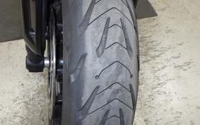 TRIUMPH TRIDENT 660 2021