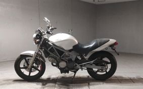 HONDA VTR 250 MC33