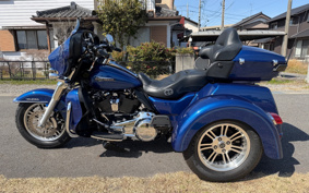 HARLEY FLHTCU 2017 MAD