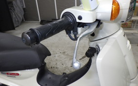 HONDA C110 SUPER CUB