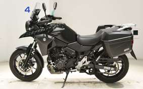 SUZUKI Vｽﾄﾛｰﾑ250A 2001